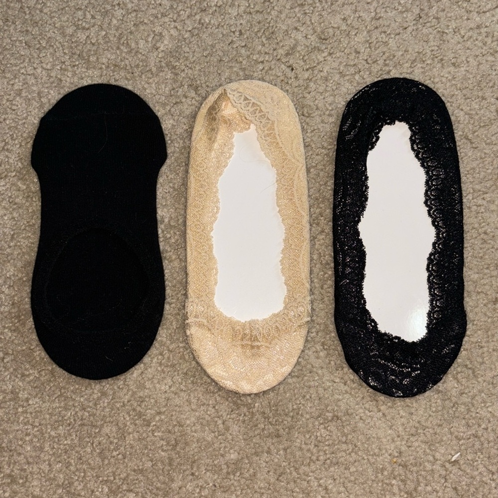 🆕 BUNDLE OF 3, NO SHOW SOCKS, Lace and Standard Mix, Black and Nude Mix